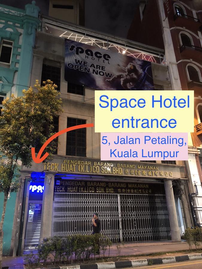 Space Hotel @ Chinatown Kuala Lumpur Exterior photo